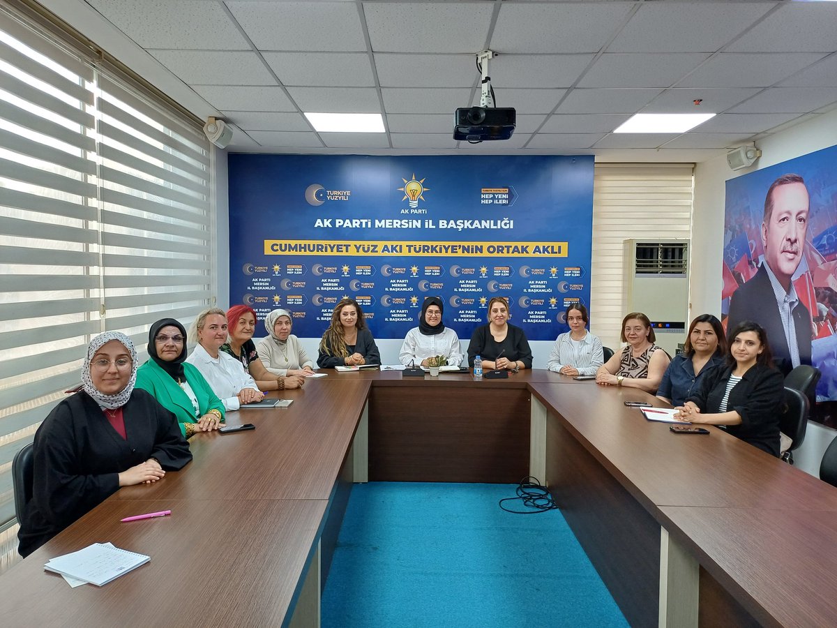📍Ak Parti İl Kadın Kolları Başkanlığı 

İl Kadın Kolları Yürütme Kurulu toplantımızı gerçekleştirdik. 🧿
Hayırlara vesile olsun inşallah.