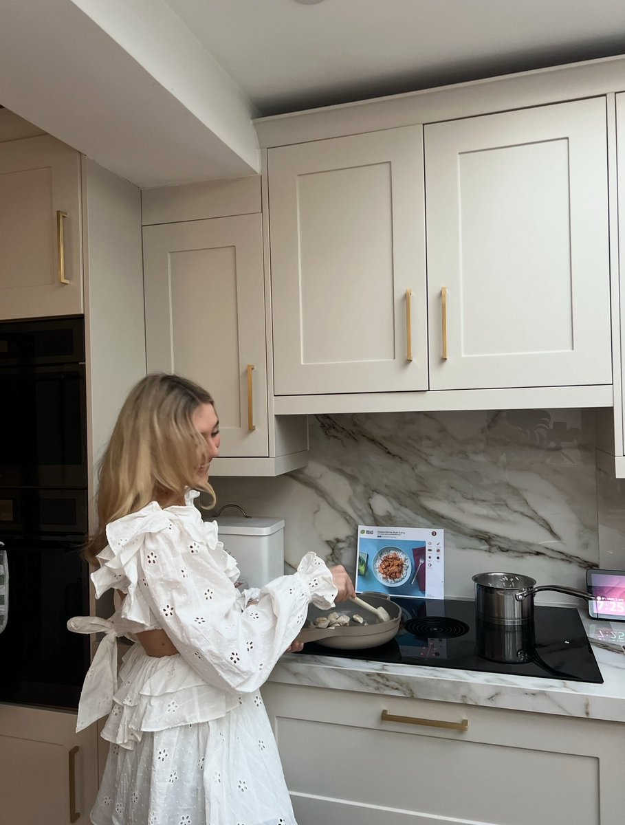 if you’re looking for a HelloFresh promo code use my HelloFresh discount code for 50% off hellofresh.co.uk/50HFEM ad aff Hello Fresh #hellofresh