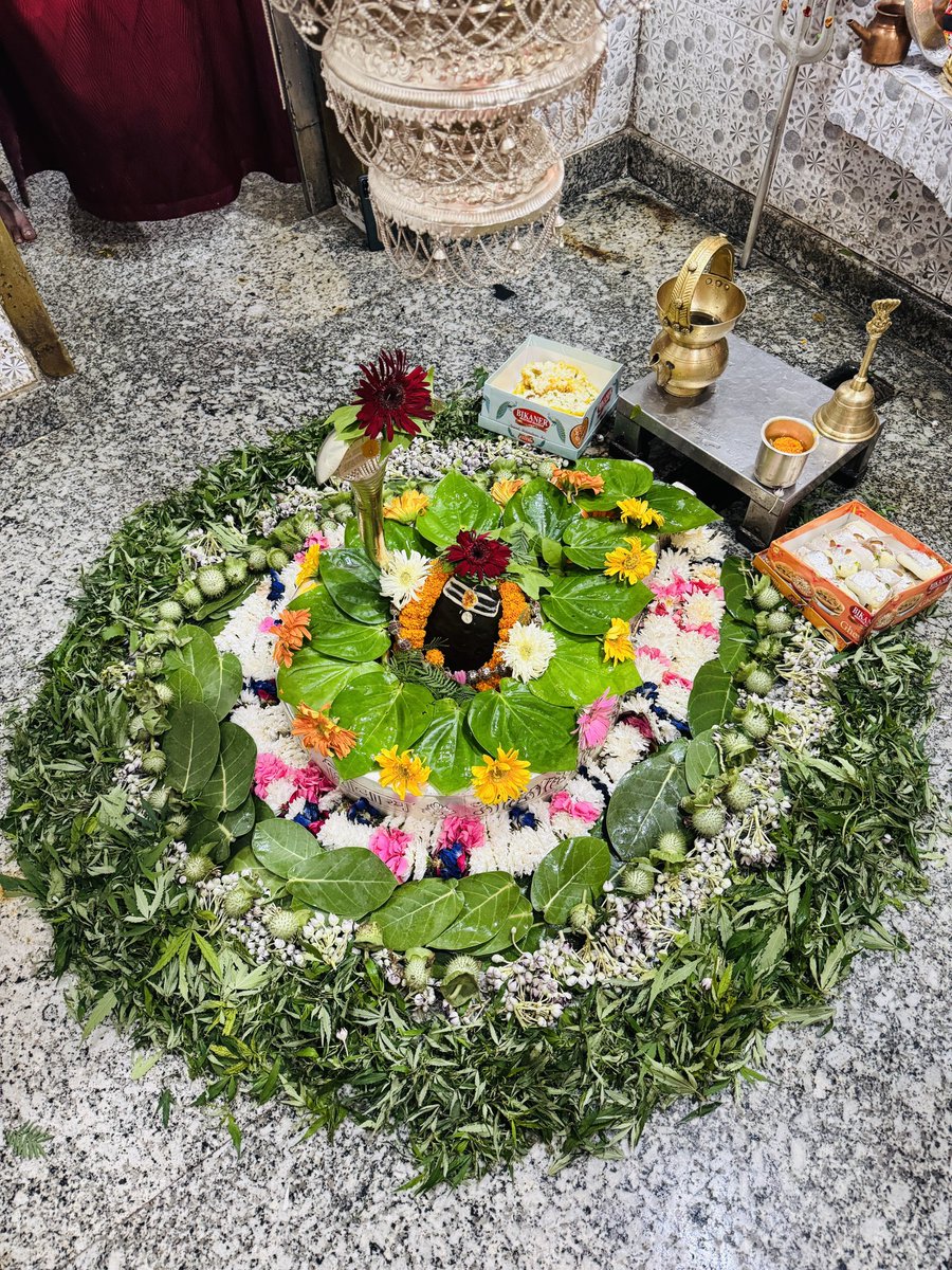 neelkanthtemple's tweet image. शुभ रात्रि श्री नीलकंठ महादेव जी
📍 श्री नीलकंठ महादेव मंदिर उत्तराखंड