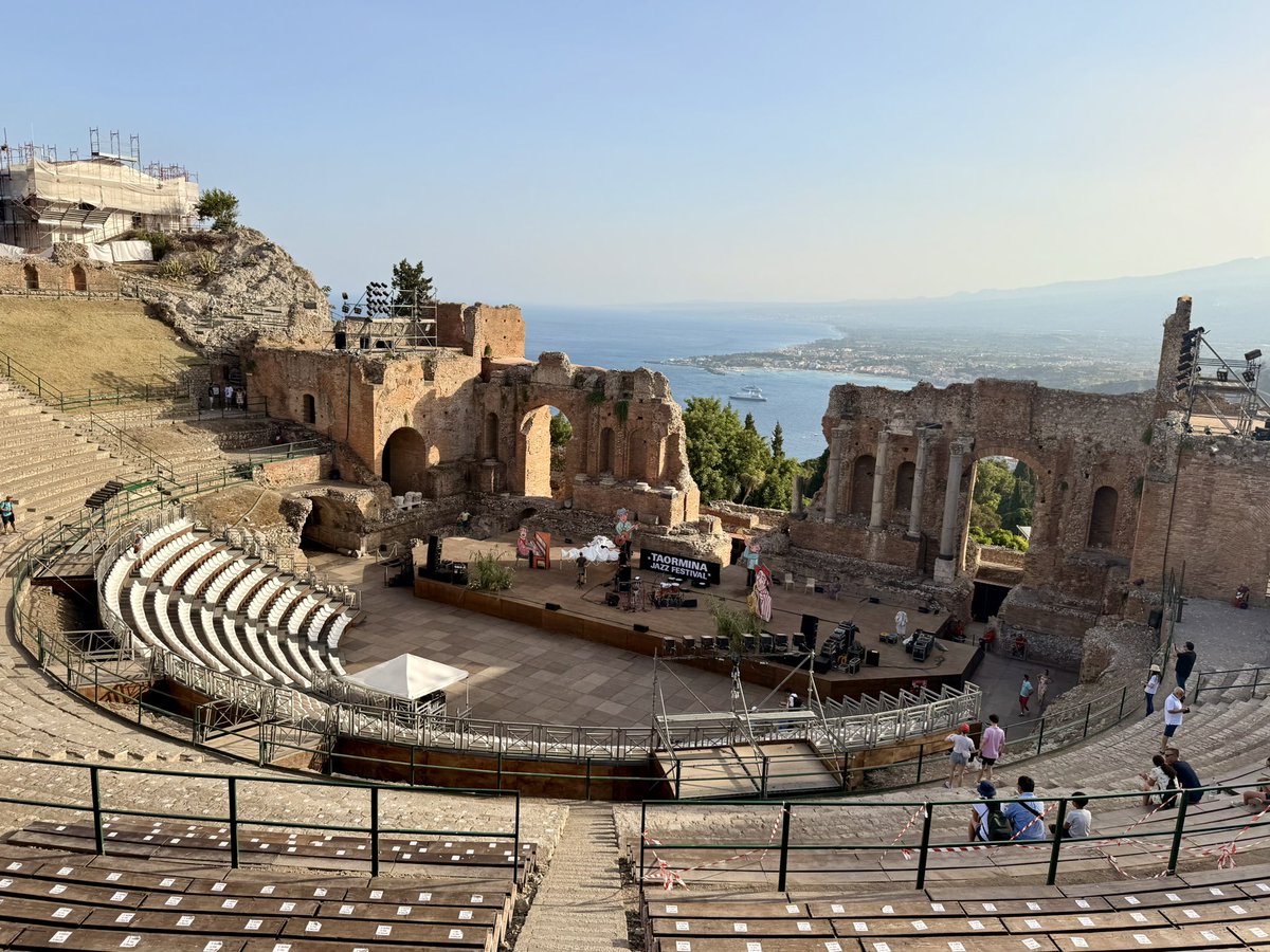 KarlBrophy's tweet image. You’d got to hand it to the Greeks. They knew where to build a massive theatre.