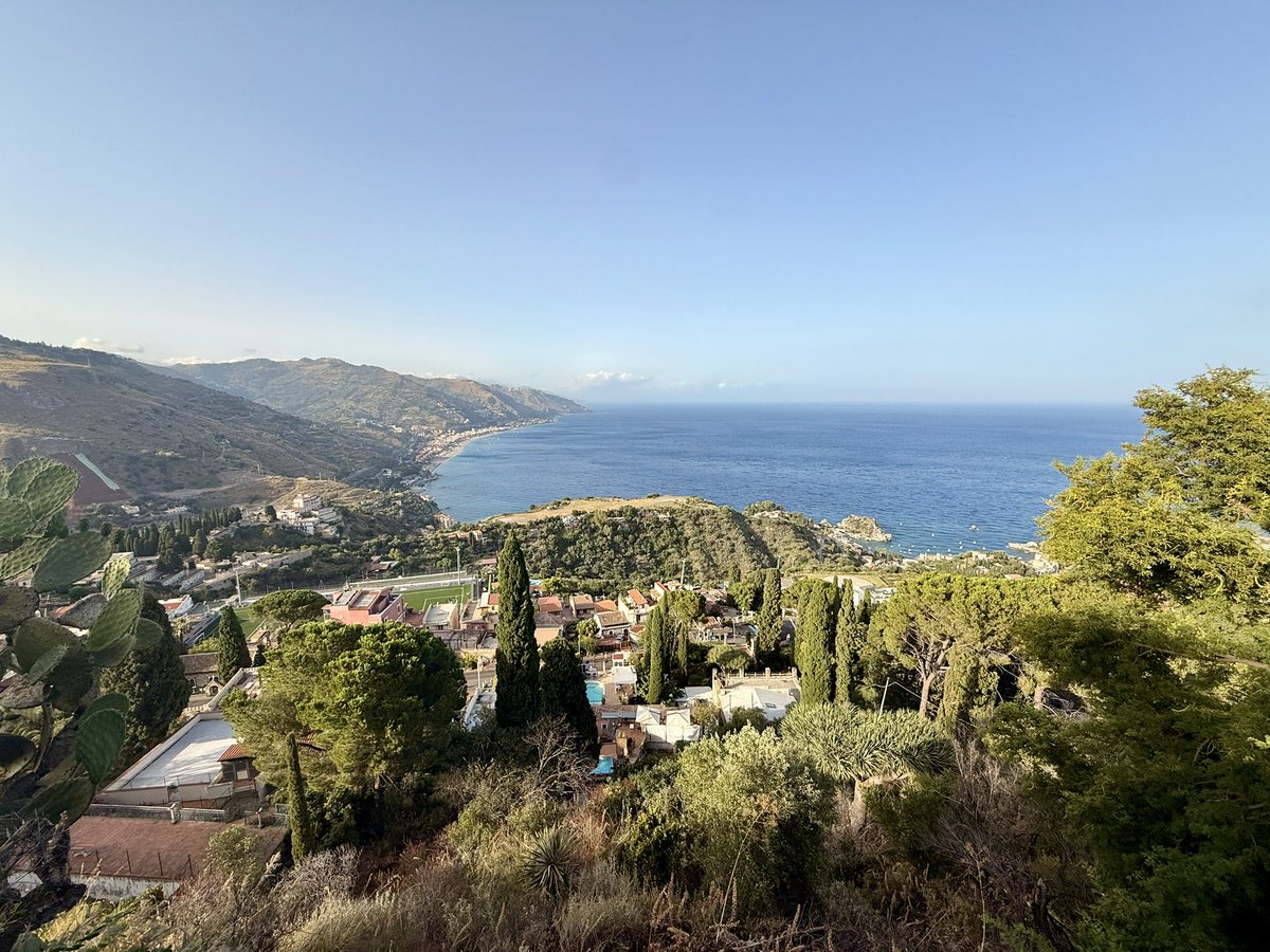 KarlBrophy's tweet image. You’d got to hand it to the Greeks. They knew where to build a massive theatre.