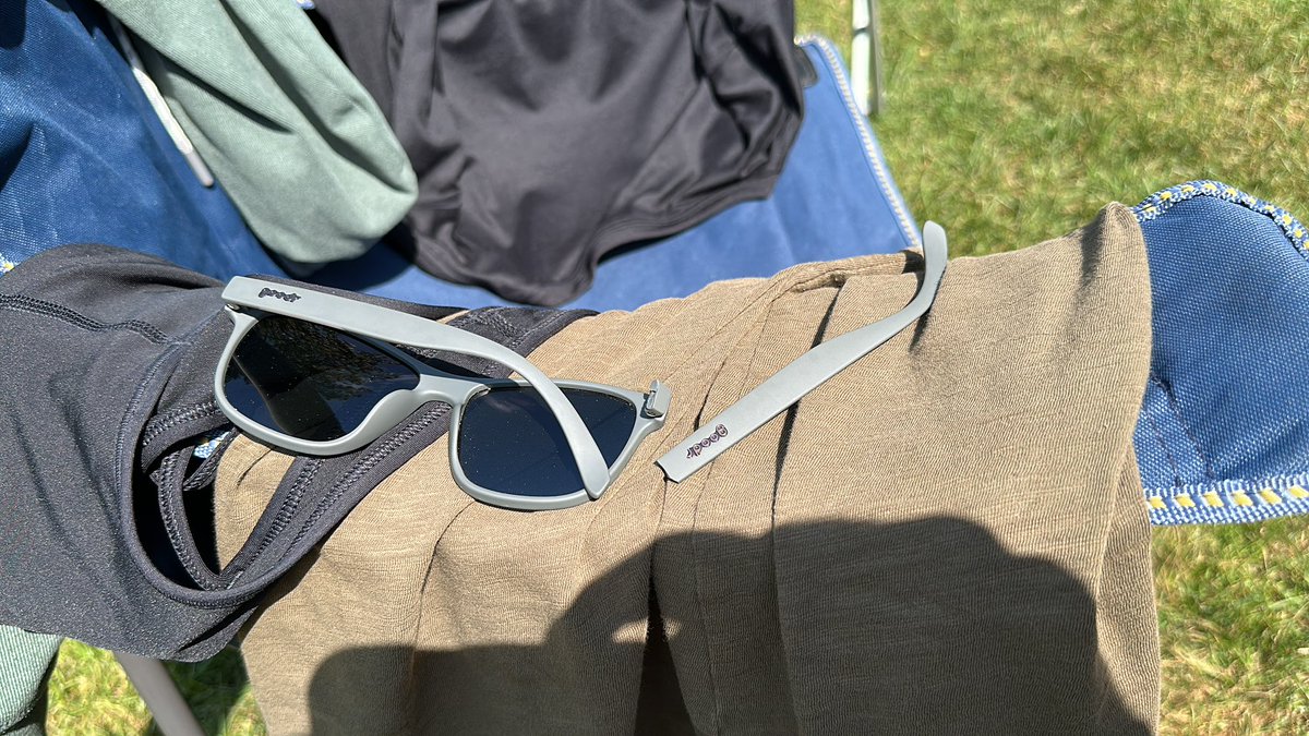 Joeyjojo65's tweet photo. @goodr just sitting in @AcadiaNPS and took my glasses off when the leg just snapped! Bummer. https://t.co/SjKFeERLCU