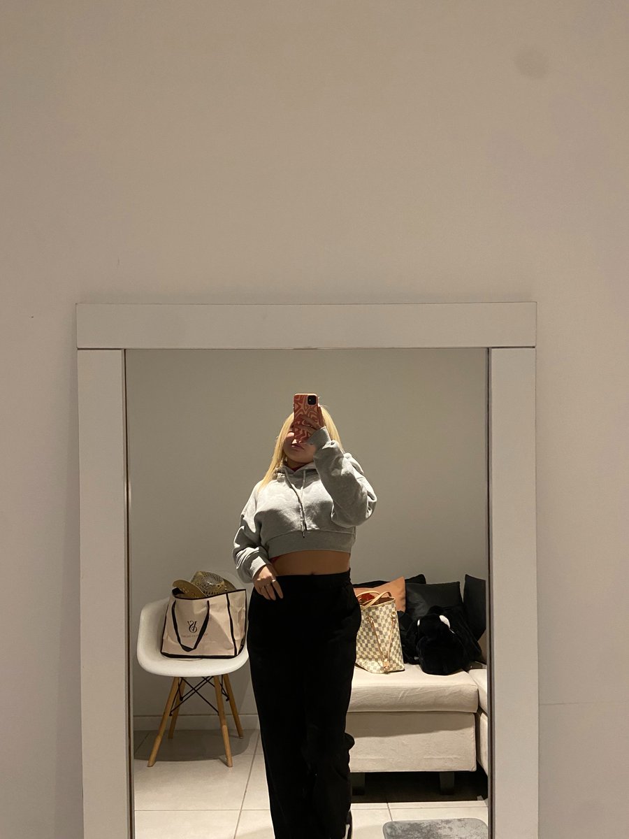 𝒢𝓇𝒶𝒸𝑒𝑥 tweet media
