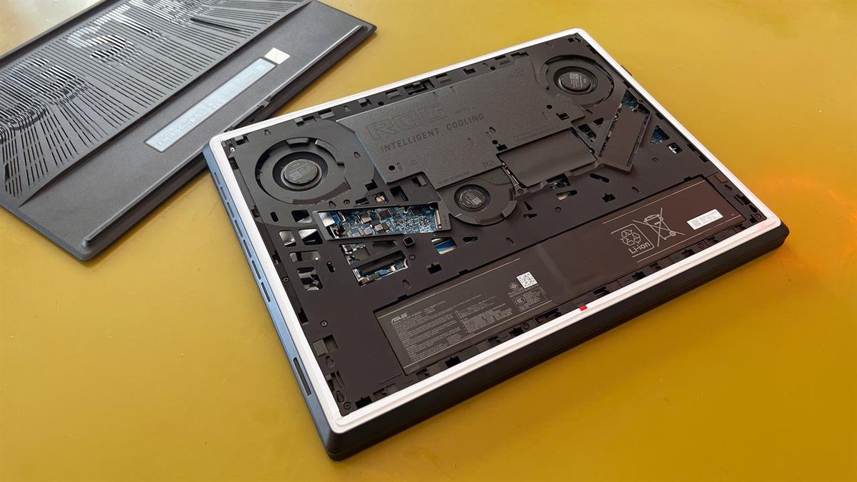 microcenter's tweet image. Whether your laptop is getting a little older or if you just want more storage, upgrading it can be a cost effective way to breathe some life into your hardware! Learn how on Micro Center News: micro.center/76a63d