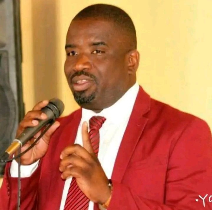 NicolasChr34218's tweet image. Ann aprann apresye sa k bon malgre jan peyi a ap fè fas ak kriz #Enstabilite AK #Ensekirite sa menm jan balon ap woule nan mond lan Timoun nou yo nan #JacotFootbalPassion swiv yon seyans #Fòmansyon nan vil #Baselòn Peyi #Lespay sou Sipèvisyon #Jacques #Hans #Vilford di #Jacot