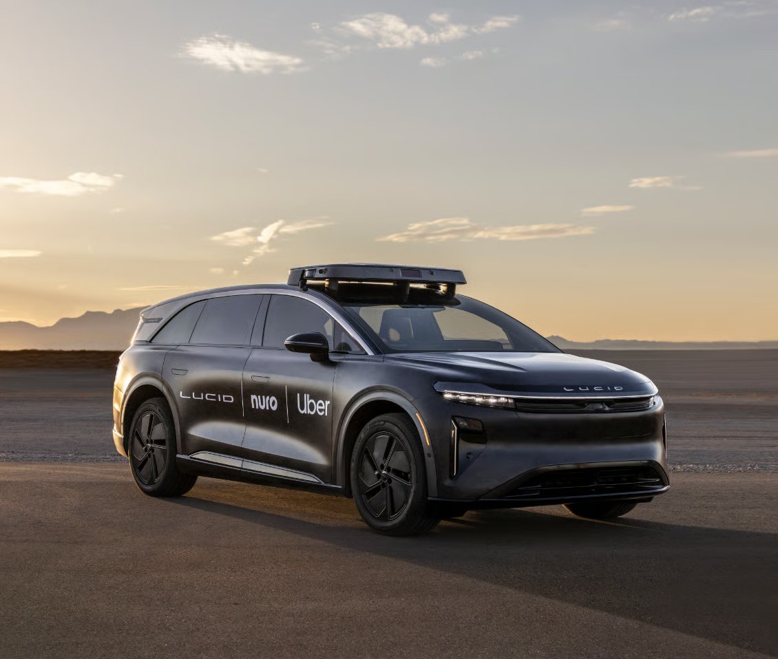 Uber's $300M investment with Lucid and Nuro could reshape robotaxis and unlock a new market for EVs. Big winner? Lucid, with a stock spike over 40%! fool.com/investing/2025…