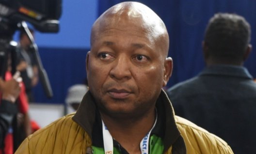 Thuso1Africa's tweet image. Voting for Gayton McKenzie, Kenny Kunene and their party Patriotic Alliance, is basically voting for criminals to govern South Africa. Please do not vote for these thugs. We need to rescue South Africa from criminal syndicates, otherwise we are doomed.