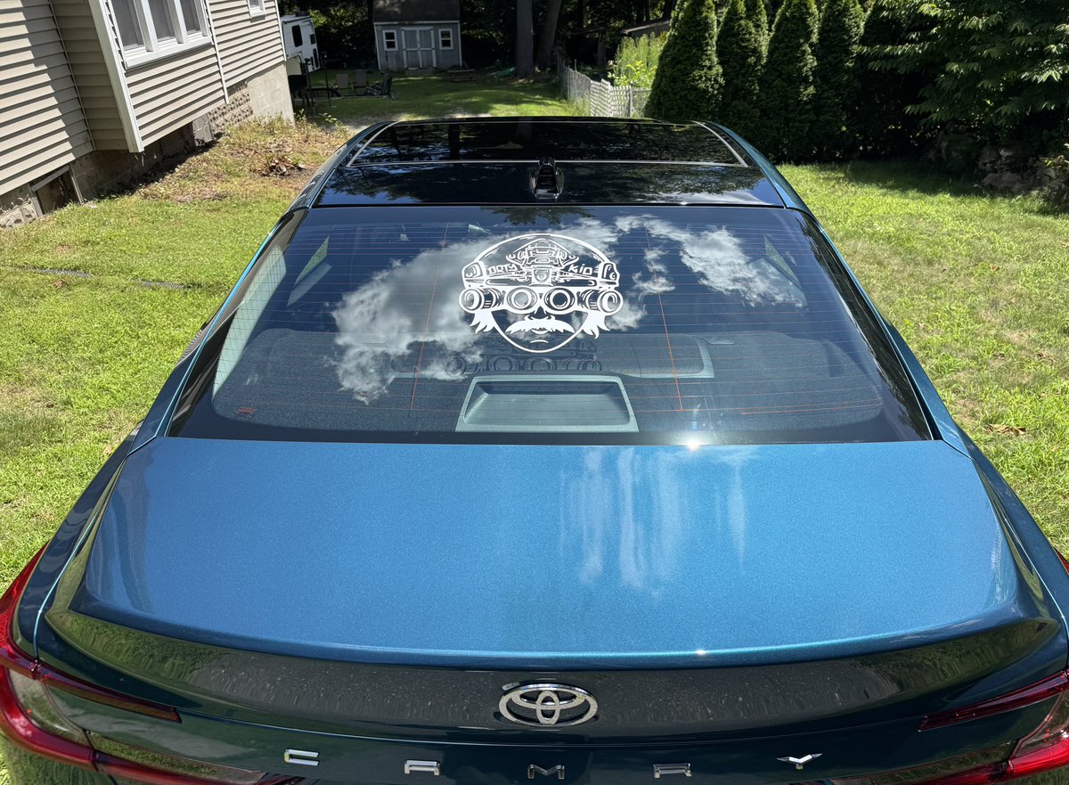 JimmyBaileyy's tweet photo. @drty_kid Check out my “Test” print on my vinyl machine 💪🏻💪🏻 think I’m gonna make it BIGGER! https://t.co/512RuSPLCu
