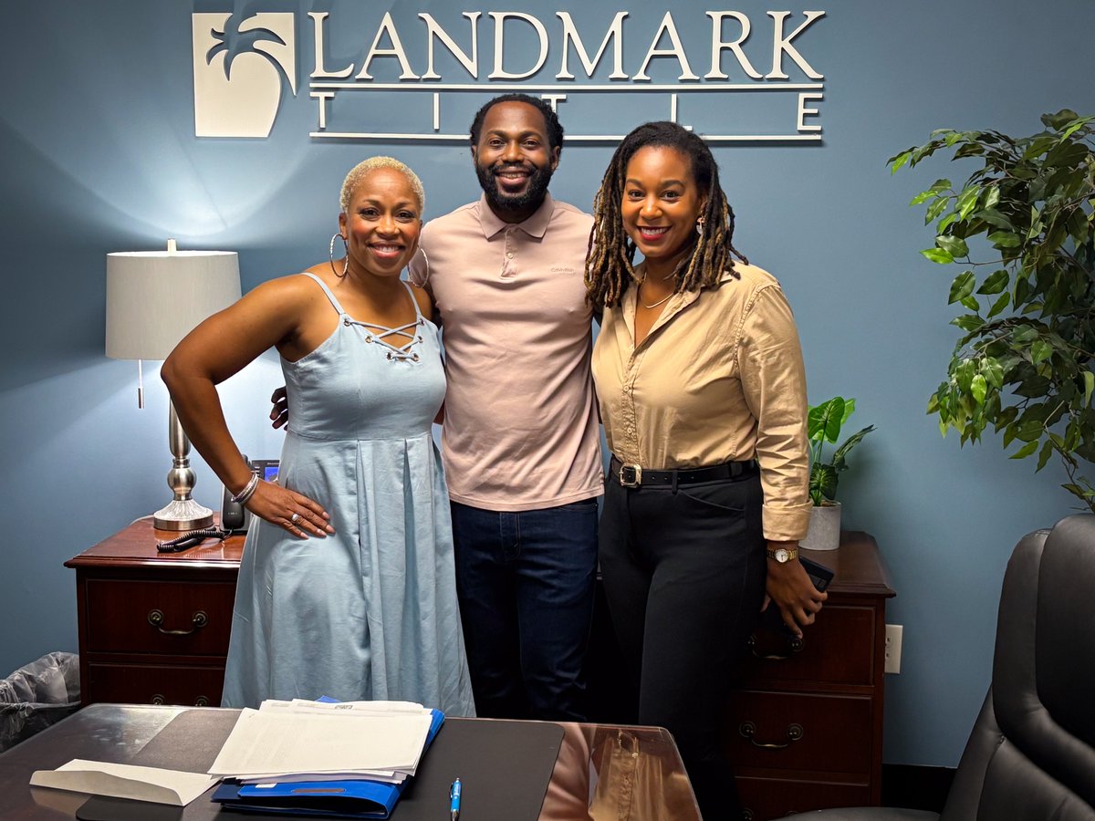 LiftJax's tweet image. As we celebrate our evolution to a key developer for Project Boots, we want to give a big shoutout to our partners at @LISCJax. Thanks to this program, several new, impactful residents have been able to put down roots OutEast, becoming homeowners and strengthening the fabric of…