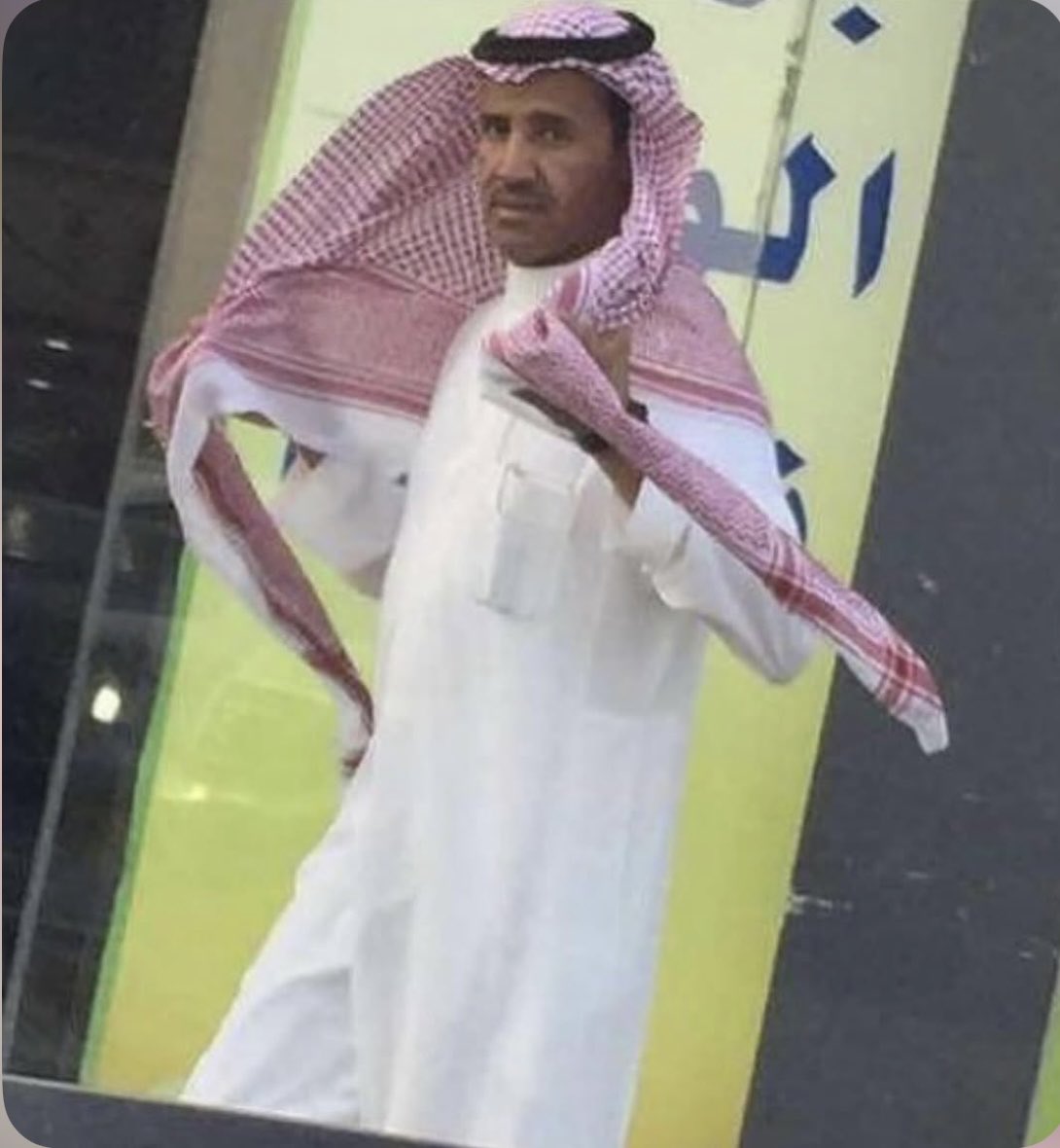HFC20MKA's tweet photo. ابو نايف وهو جاي يحرك مشاعرك اخر الليل https://t.co/krX7kmInH2