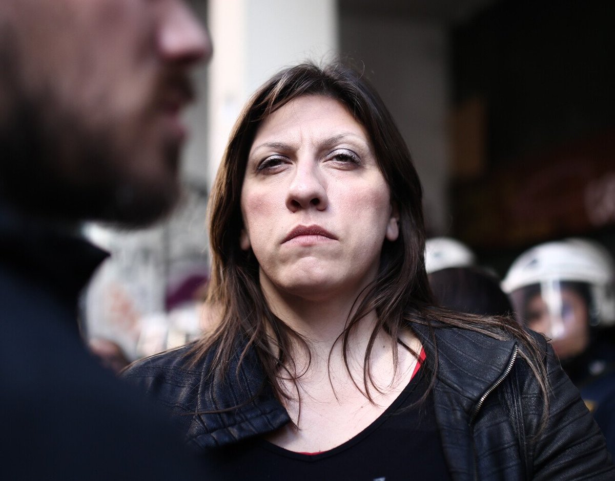 mioumiou278's tweet image. Κύριε Γεωργαντά, την ώρα που η #Κωνσταντοπούλου σας λέει "είστε φασίστας" (τι ευγενική, μιλάει και στον πληθυντικό!) η απάντηση είναι "ΚΙ ΕΣΥ ΕΙΣΑΙ ΣΤΑΛΙΝΑ!"
Έτσι απαντούν.
🖐️