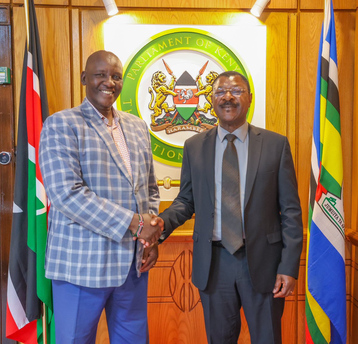 HonWetangula's tweet image. This afternoon, I held a meeting with the former Member of Parliament for Kajiado West Constituency and current Council Member of the Multimedia University of Kenya, Hon. Moses Ole Sakuda.
As leaders, we agreed that our words and actions must always aim to bring Kenyans…