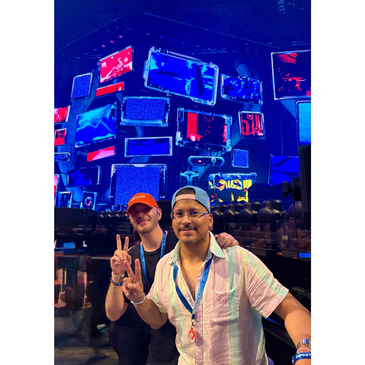 Cadeography's tweet photo. @katyperry - Lifetimes Tour was nothing short of amazing! 🤩 She had me and the entire arena jumping up and down to her classics the entire night! Seeing the show from the Infinity Circle with Dale was a memory that will last… a Lifetime. ♾️❤️ #lifetimes #KatyPerry https://t.co/nJPxRy8dcr