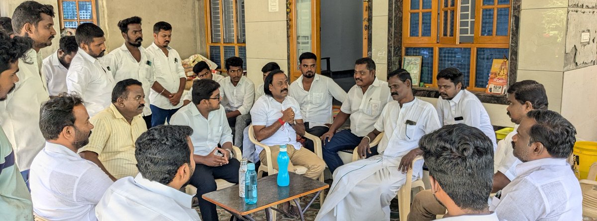 TNK_IT_WING's tweet photo. மக்களின் குரல் இப்போது வலுவடைந்துள்ளது. #தமிழக_நீதிக்கட்சி எழுச்சிக்கு வணக்கம்!!! https://t.co/6kYuTCNY46