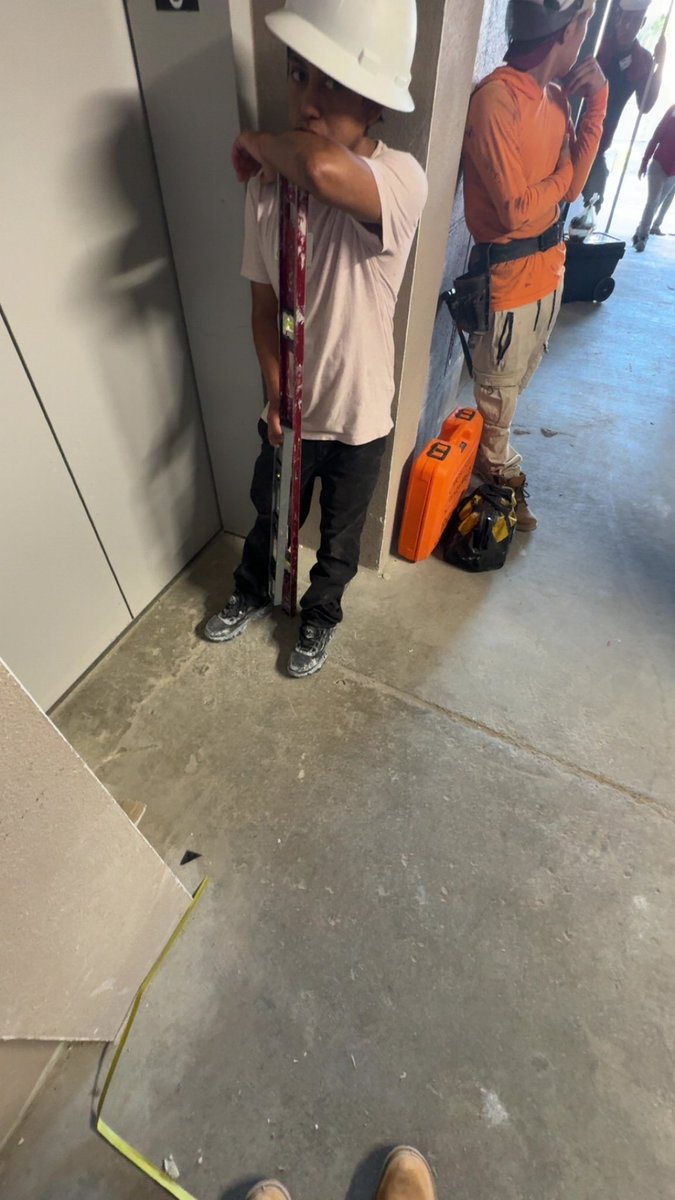 This illegal is the same size as the level