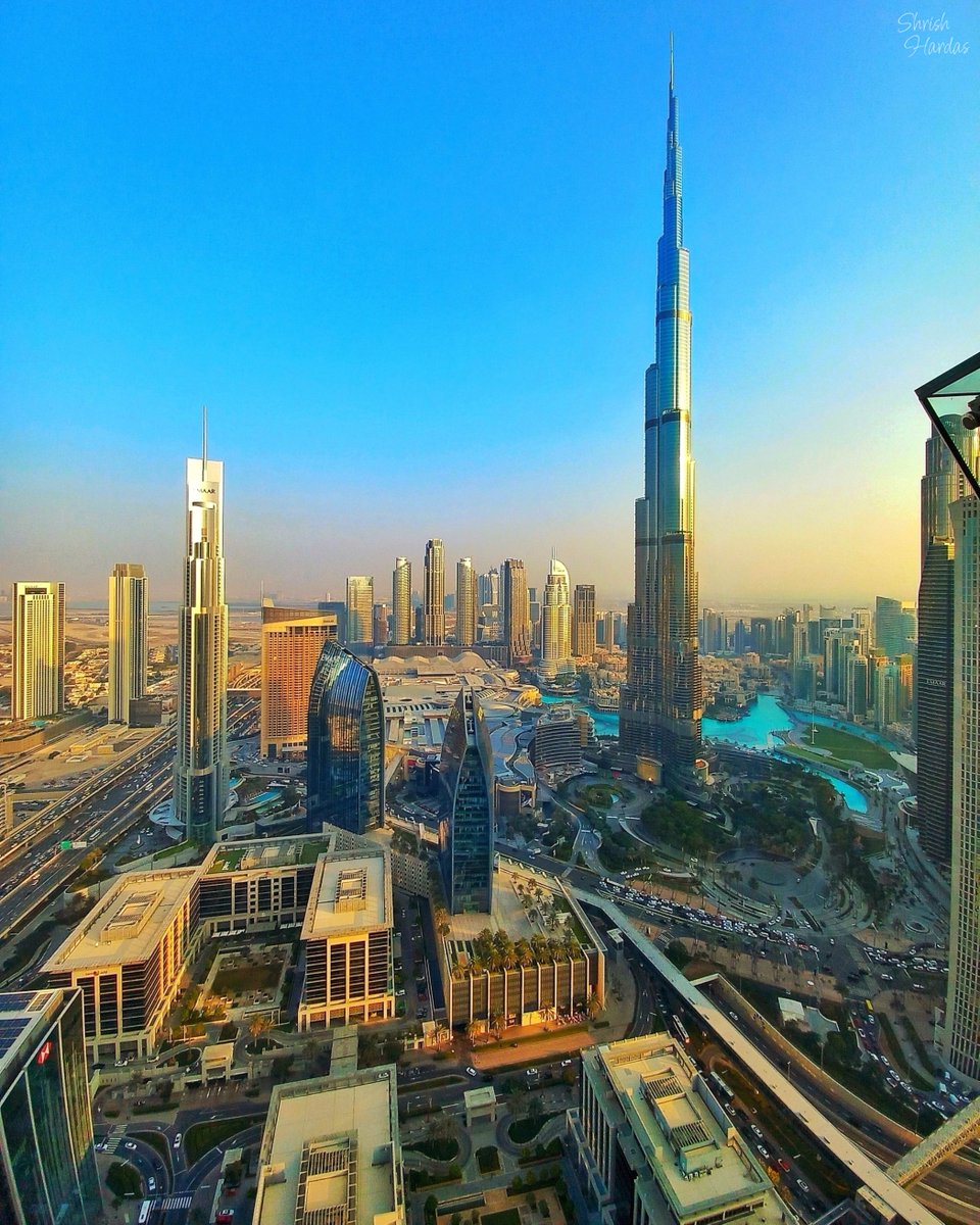 Gorgeous Dubai sunset overlooking the iconic Burj Khalifa and the sharp skyline! 🌇 🫶

Photo by <a href="/ShrishHardas/">Shrish Hardas</a> 

#dubai #uae #skyline #burjkhalifa #beauty #sunsets   #photographer #photography #sunsetphotography