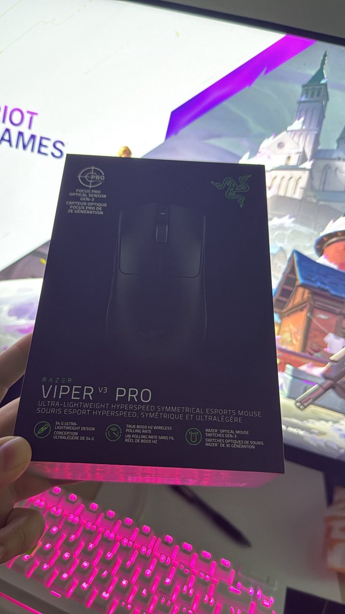 Tina (@tinaraes) on Twitter photo How it started vs how itโs going ๐๐๐
Thank you <a href="/Razer/">R ฮ Z ฮ R</a> for your very kind gesture!!! I promise I wonโt hulk smash this one during a harsh ping spike in a clutch moment ๐๐ป๐ How it started vs how itโs going ๐๐๐
Thank you <a href="/Razer/">R ฮ Z ฮ R</a> for your very kind gesture!!! I promise I wonโt hulk smash this one during a harsh ping spike in a clutch moment ๐๐ป๐