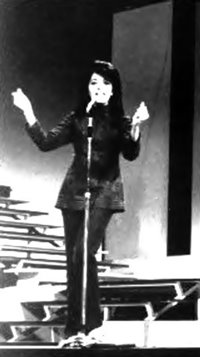 #OnThisDay, 1944, born #EstelleBennett... - #TheRonettes