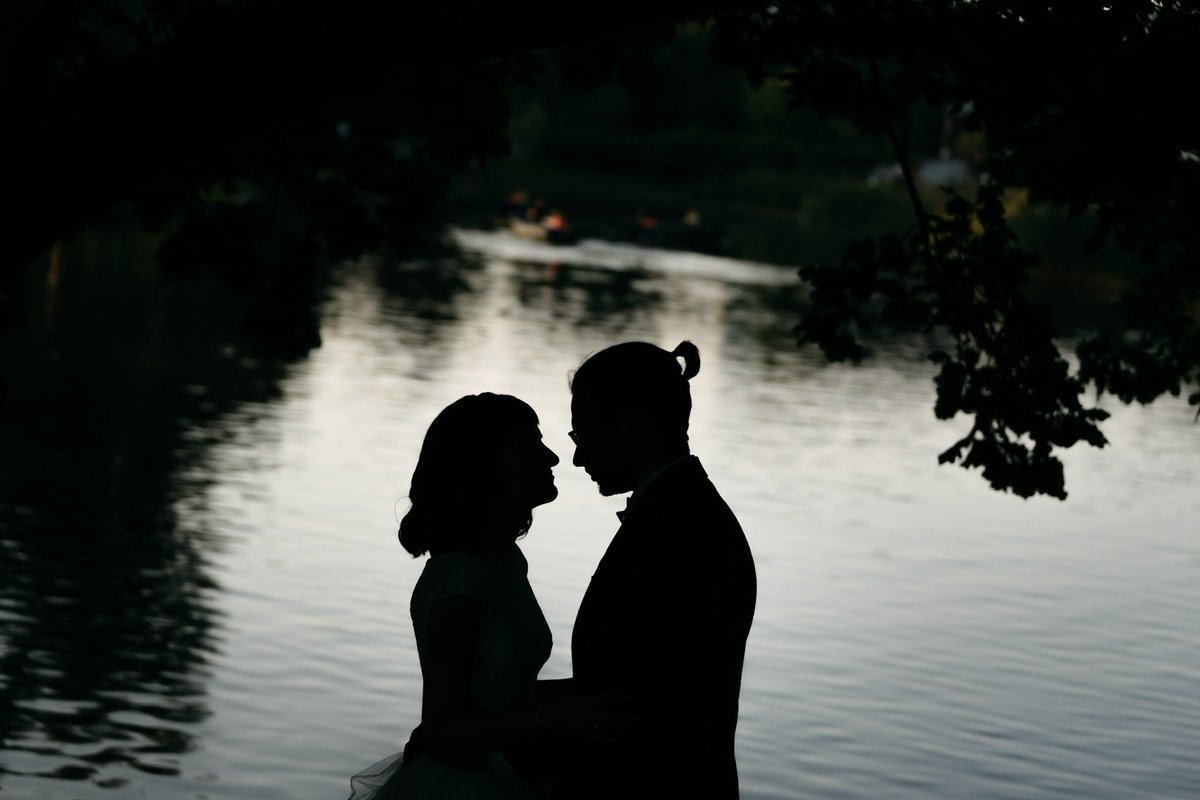 8 лет как женаты. Ура.