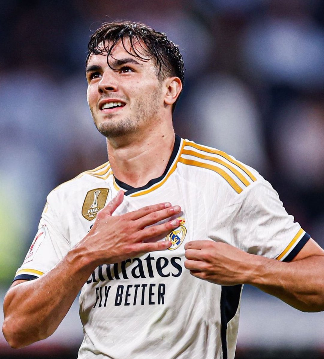 DeadlineDayLive's tweet image. 🚨 Real Madrid boss Xabi Alonso has made it clear to Brahim Diaz that he’s not counting on him as a starter next season. 🇪🇸😳🇲🇦

(Source: @marca)