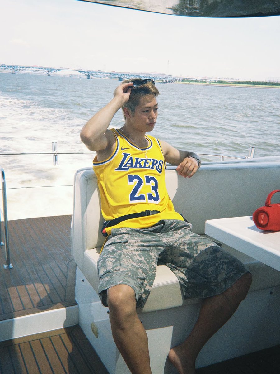 gustavo. tweet media