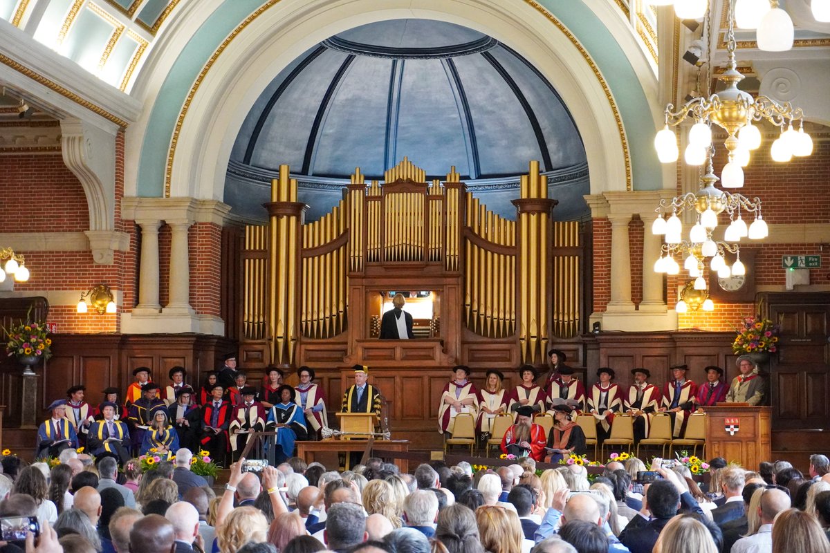 Henley Business School tweet media