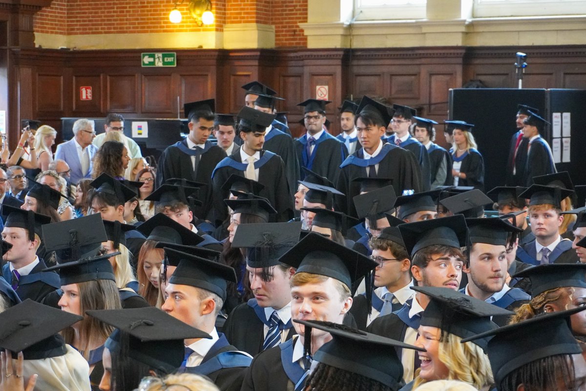 Henley Business School tweet media