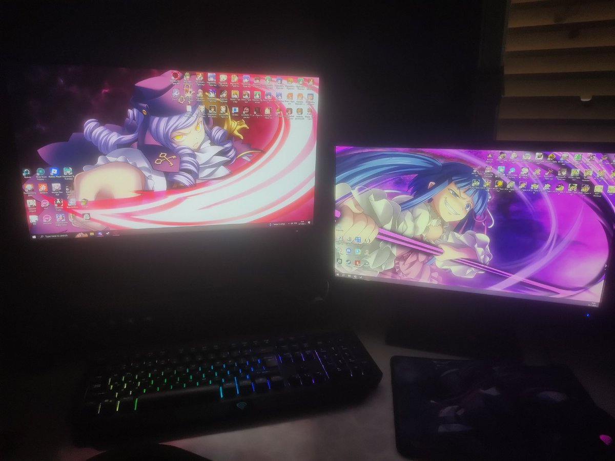 plabebuk's tweet image. New monitor what are we thinking