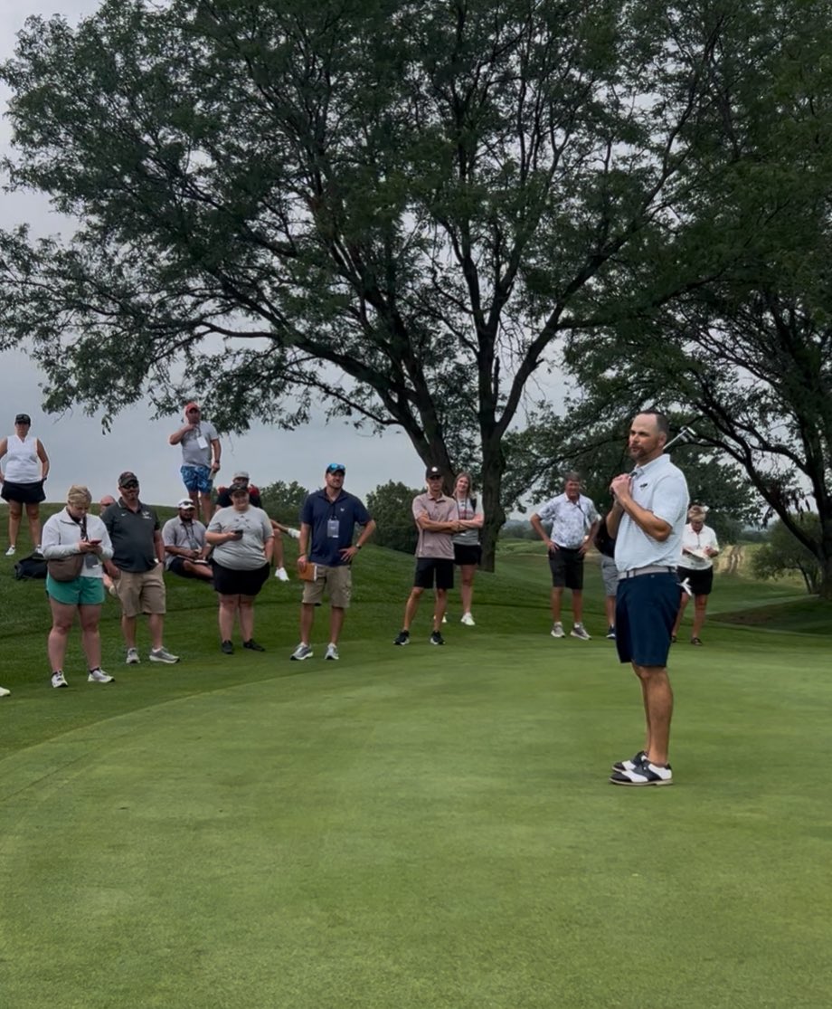 Coach_NormanPGA's tweet photo. 🚨@NebraskaCoach Clinician for their Summer Coaches Clinic‼️ More 🎥’s to come ‼️👊🏻 @NebraskaPGA #CoachTheCoaches #PGA #RNGA #SailsUp #LincolnNebraska https://t.co/DDBlCYpFzF