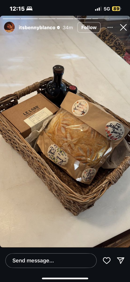 Weebling17's tweet image. The taybakery has expanded to sourdough!! Also “it’s a loaf story” 😭❤️