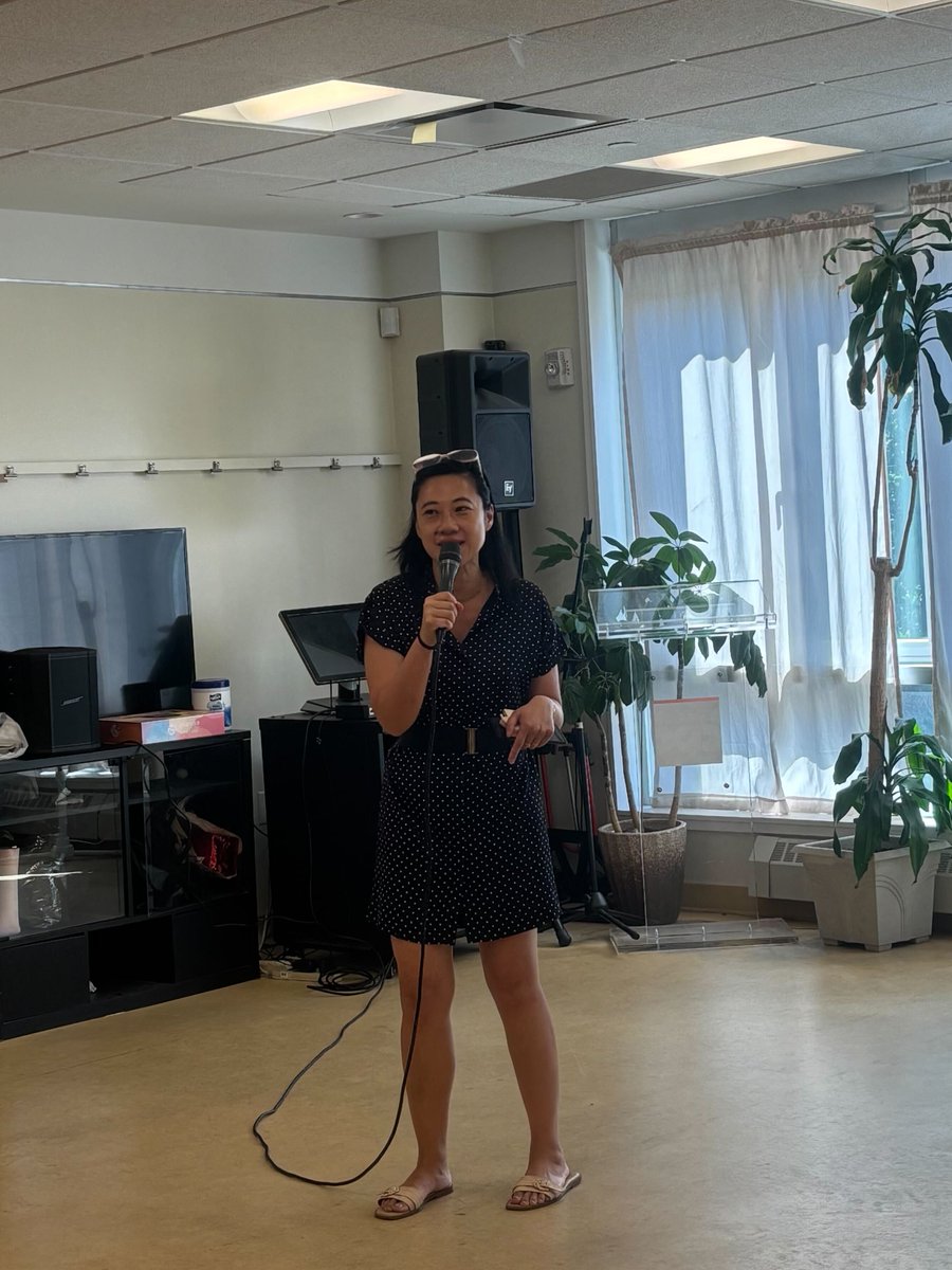 CMSandraUng's tweet image. Congratulations to the incredible seniors who competed in the @NYCAging 'Talent is Timeless' showcase in Flushing! Your creativity & passion remind us all that talent has no age limit, and wishing the best of luck to the local winners as they move on to the citywide competition.