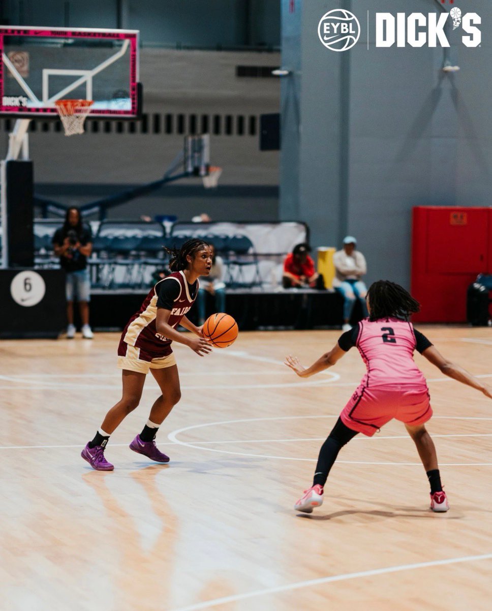 Nike Nationals!! 📍Chicago, IL
Grew and Learned a lot!!  Looking forward to next year!!
High School coming up next!!
#nikegirlseybl #nikenationals #aau #fairfaxstars