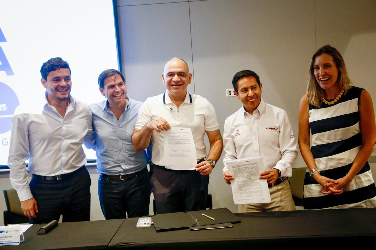 🎙️| Este gobierno ha logrado algo histórico: articularse con el Gobierno nacional, dejando de lado ideologías, para traer inversión real a Santa Marta.

✅ $17 mil millones de la Nación para los seis muelles turísticos.
✅ $4 mil millones del Distrito. Ya en contratación.
✅