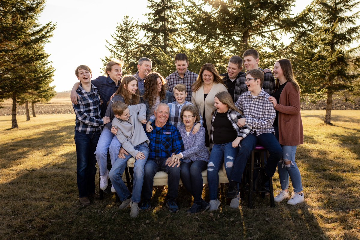 SugarAlliance's tweet image. There are currently three generations working on the Schneider family farm in Minnesota. Gabby Schneider says that the Schneiders are guided by the saying “many hands make light work” as they work together year-after-year to have a successful harvest. If Gabby or her cousins…