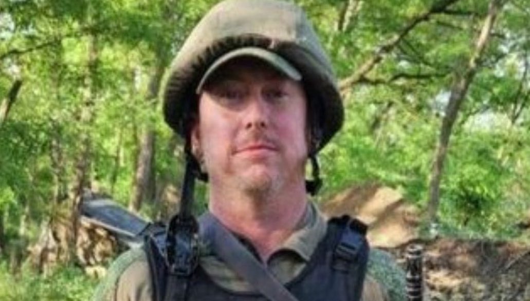 MrOrcinator's tweet image. 🇺🇸🇷🇺 A U.S. father who moved his family to #Russia to escape 'woke America' was promised a non-combat role but has since been sent to die on the front lines.
#Ukraine
#Russia