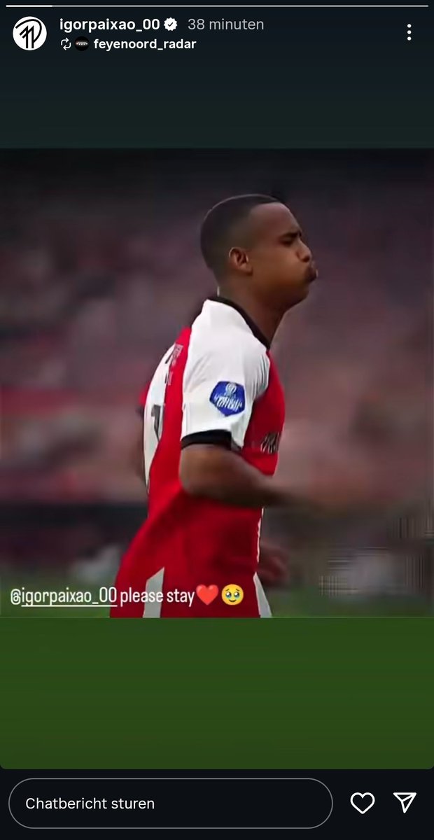 Ferr_LR's tweet image. Paixao 👀 #Feyenoord