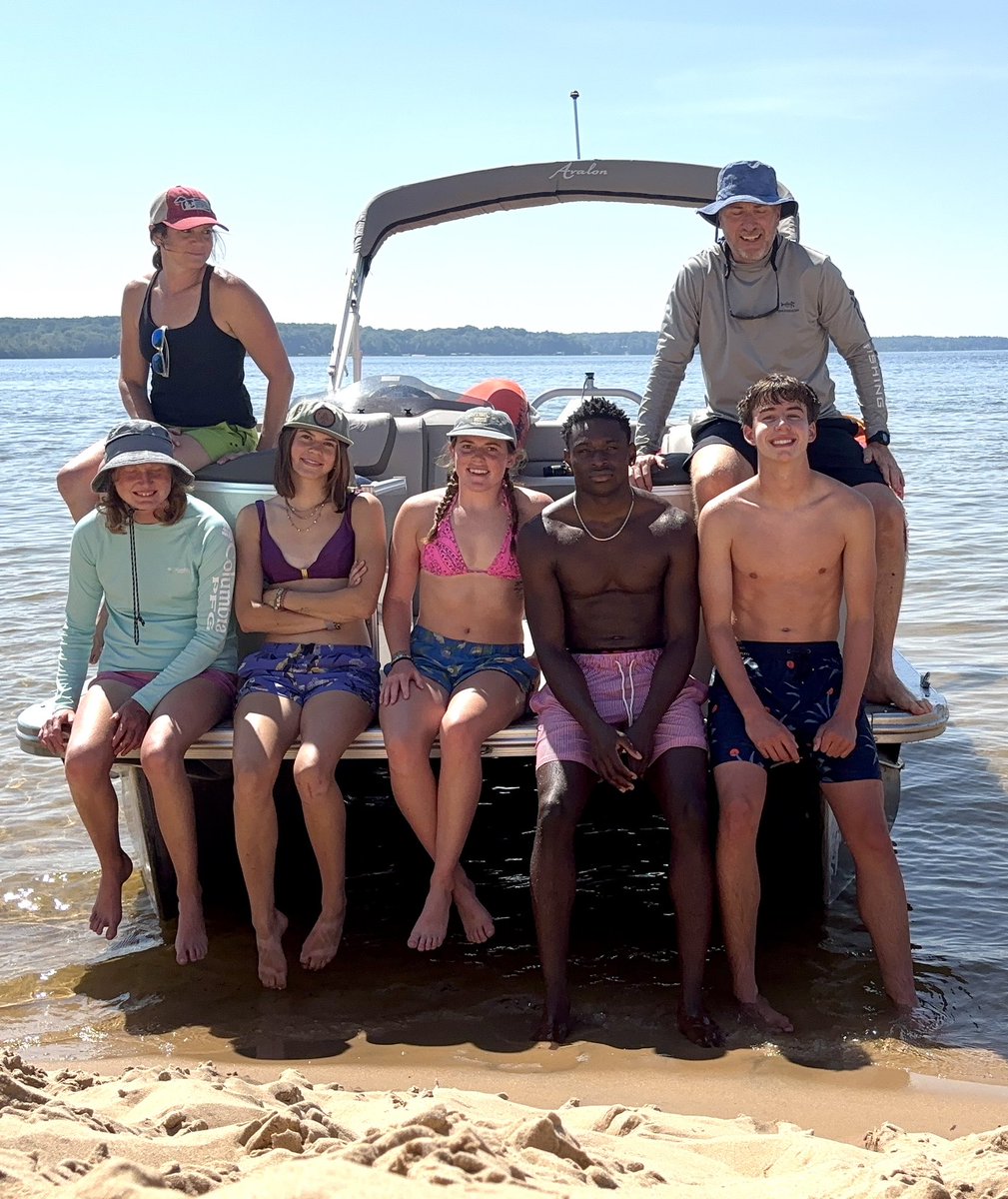 MasonJMiller4's tweet image. Vacation time with family in Michigan. #pentwater #Michigan