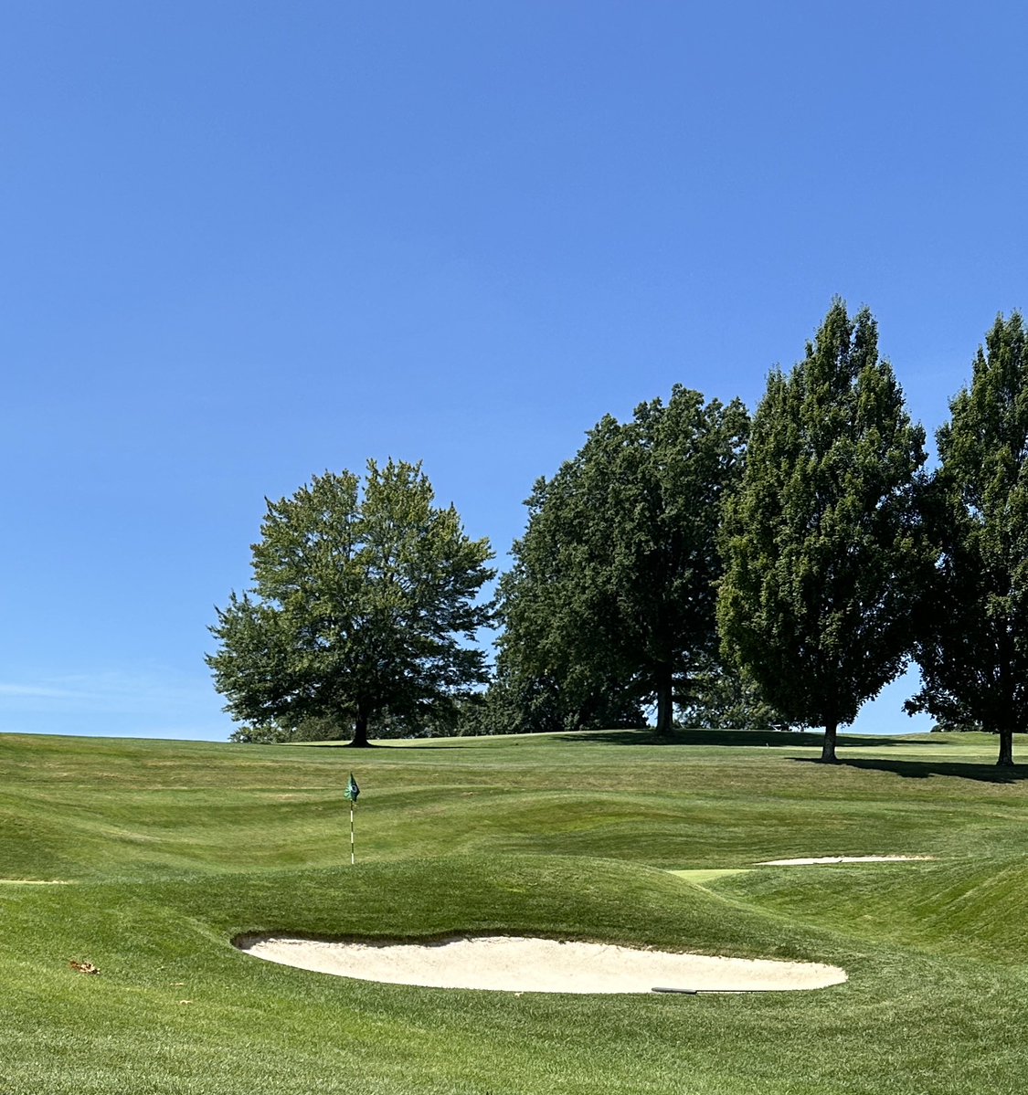 PickensBurgh's tweet image. Just played a round of golf with Muth 🐐
Course record was safe today but it was an amazing time…
He’s one of the Steelers fan favorites for a reason 🙌