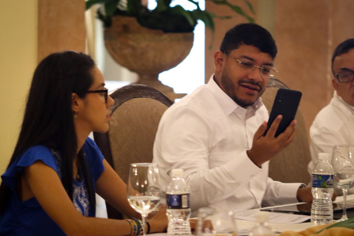 #ÚltimaHora | Reunión entre el secretario ejecutivo del #ALBA, Rander Peña, y autoridades del Ministerio de Turismo de Cuba.

📍La Habana