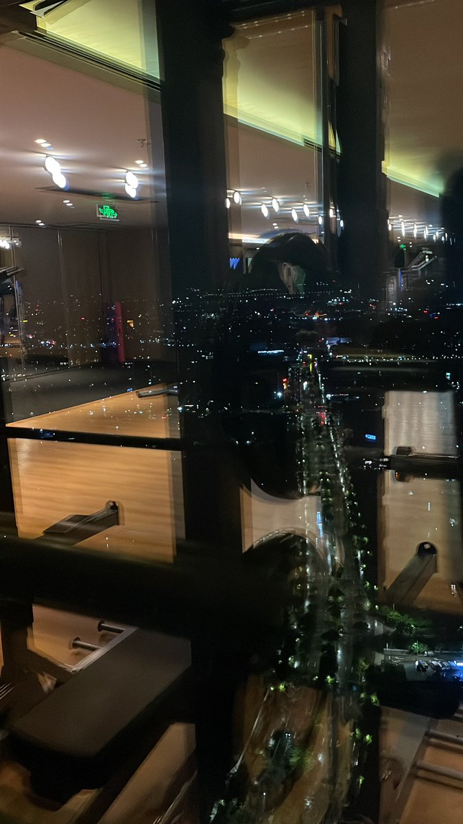 Umer_If's tweet image. Fun midnight gym session with my factory in view lol #StartupSuccess
