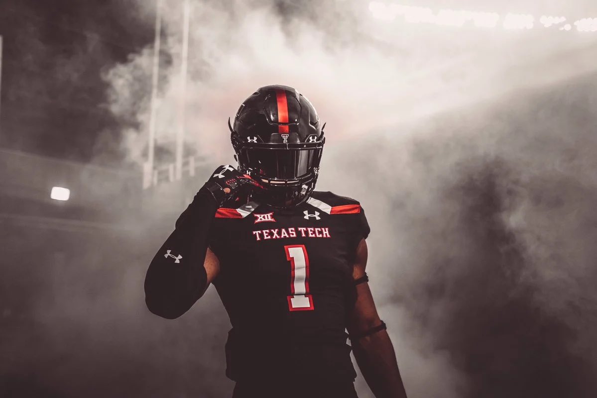 UtahFBFans's tweet image. Which Big12 team has the best All Black uniforms?