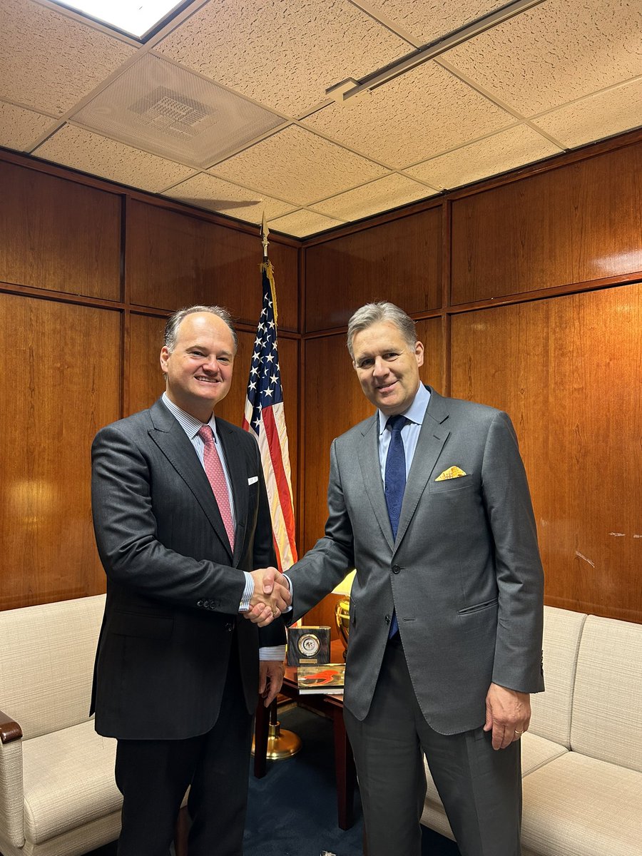 State_E's tweet image. Today, E Senior Official Lersten met with @KraftHeinzCo to discuss opportunities to promote the success of U.S. food and beverage companies in Europe.