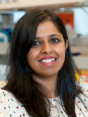 MSKLibrary's tweet image. Synapse: Your Connection to our MSK Authors
Meet: Anuja Ogirala
Research Focus: Molecular Pharmacology Program; Senior Research Assistant
Vascularized tumor on a microfluidic chip to study mechanisms promoting tumor neovascularization and vascular targeted therapies…