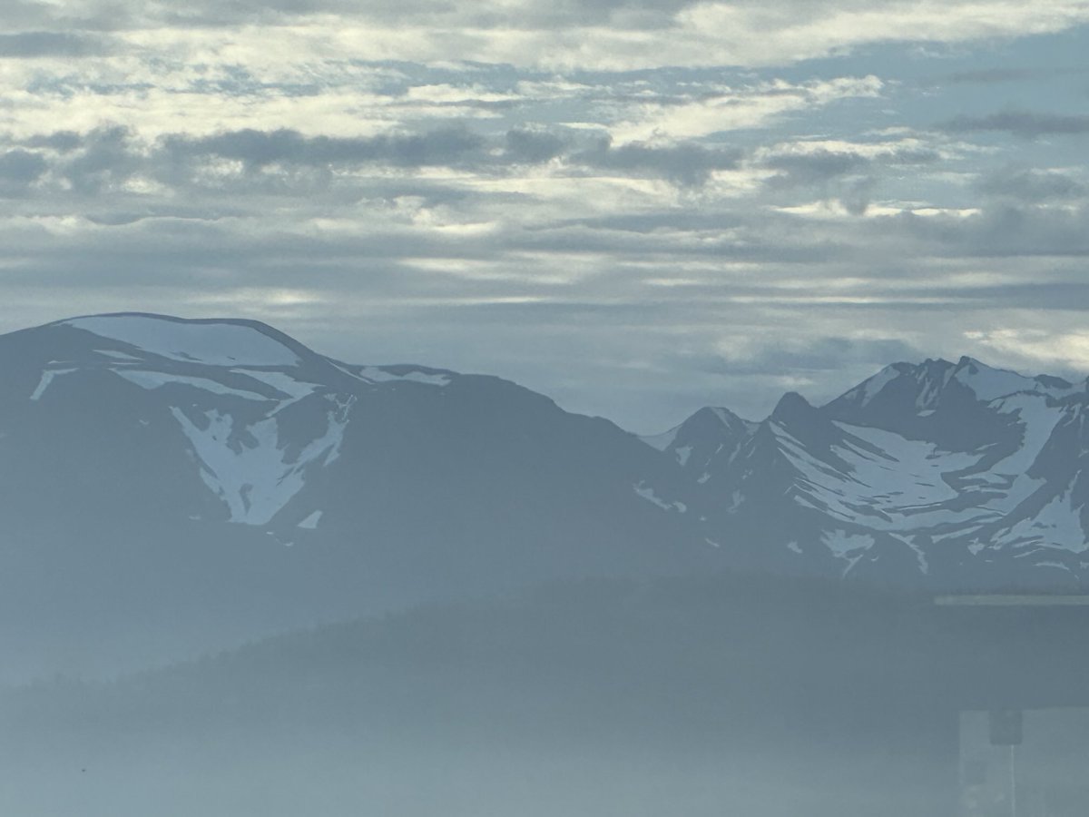 ElizaWallace27's tweet image. Early morning view from the Villa Vie Odyssey, still in Homer, Alaska. #alaska #travel #cruiselife