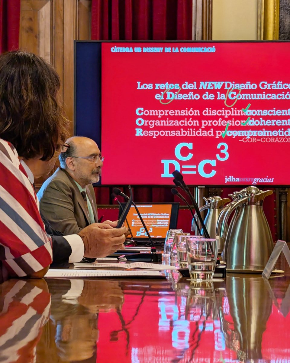 21/07/25 - Ahir es va presentar oficialment la Càtedra UB de Disseny de la Comunicació, una iniciativa impulsada pel Col·legi Oficial del Disseny Gràfic de Catalunya, amb el patrocini de Planeta Formación y Universidades, i acollida per la Universitat de Barcelona.

#codgc