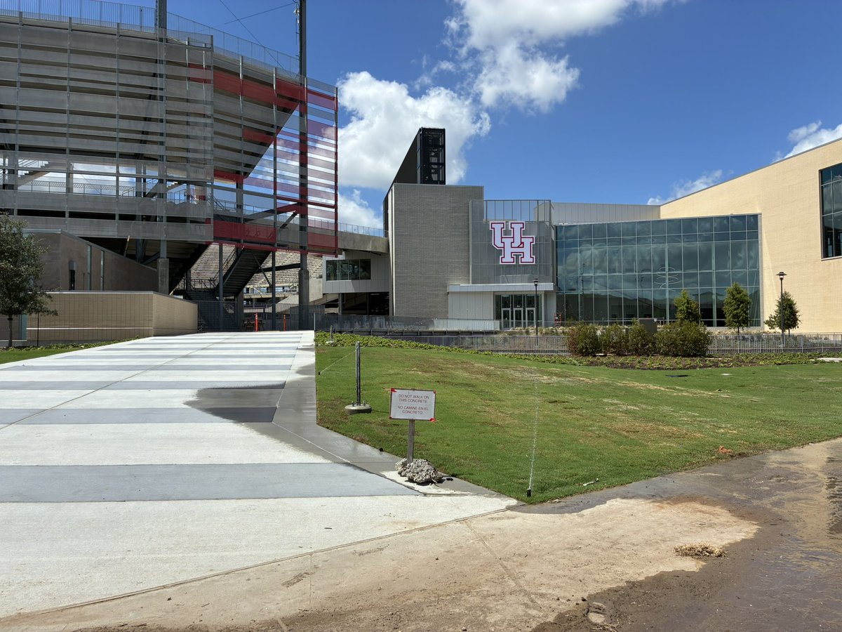 Joseph Duarte (@joseph_duarte) on Twitter photo Houston moves into the new $160 million Memorial Hermann Football Operations Center on Friday.
<a href="/UHCougarFB/">Houston Football</a> Houston moves into the new $160 million Memorial Hermann Football Operations Center on Friday.
<a href="/UHCougarFB/">Houston Football</a>