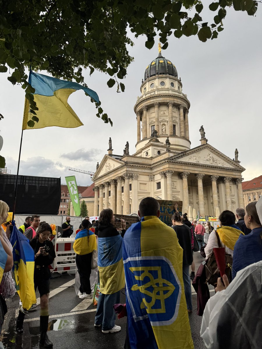 serhii_rieznik's tweet image. Thanks everyone who came here today, despite the rain and short notice (event and demo was moved)
Thanks everyone who still believe and support