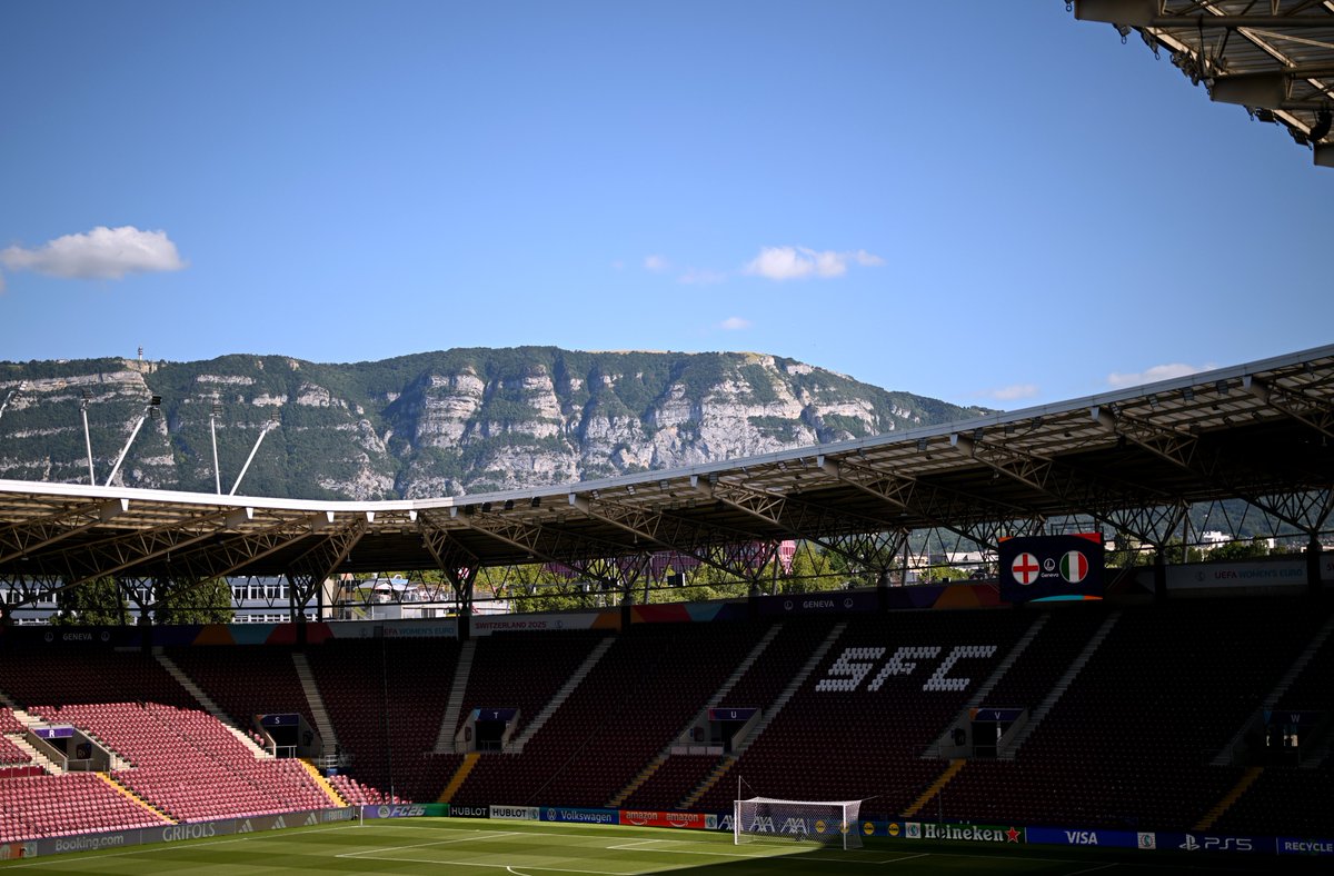 standardsport's tweet photo. 🏴󠁧󠁢󠁥󠁮󠁧󠁿 England 🆚 Italy 🇮🇹

🕗 8pm BST

🏟️ Stade de Geneve

🎙️ @MrDomSmith 

The Lionesses are 90 minutes away from the final of Euro 2025, but will the Azzurri leave them feeling blue?

FOLLOW LIVE: https://t.co/6f56QdjHxz

#WEURO2025 https://t.co/NjzOJ6Y9Vq