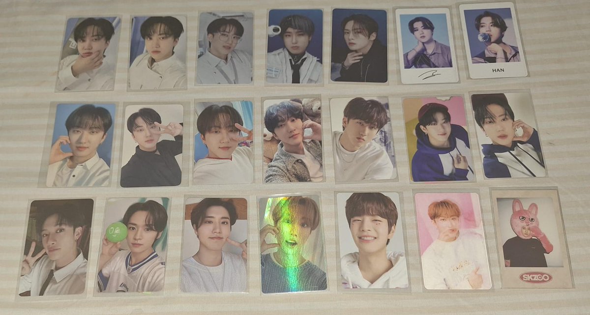 bangskzoo's tweet photo. 🚩 VENDA/VENDO SET STRAYKIDS
● Valor: R$ 3.741,00 + Frete a calcular
📍Só vendo em set, mas pode abrir ceg; leva quem pagar primeiro
🏷️ Mando fotos/vídeos no pv
🏷️ Feedbacks em @bangskzoo e @hanknowsbetter https://t.co/hLQxoHGsQt
