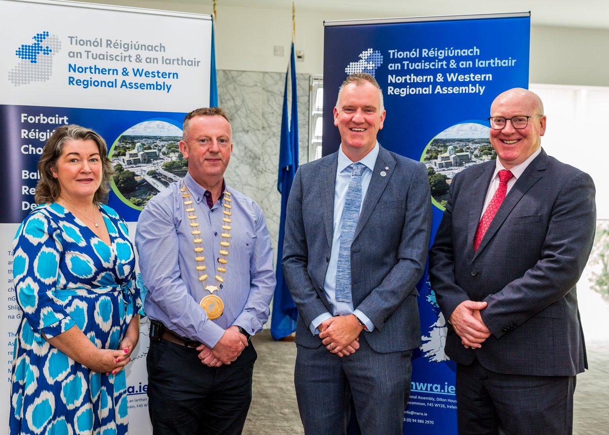NWAssembly's tweet image. 👏 Congratulations to Cllr Michéal Frain of @roscommoncoco who has been elected as Cathaoirleach of the Northern and Western Regional Assembly for 2025-2026.
Cllr. Eileen Mannion is the new Leas-Chathaoirleach.
Both elected by members at the NWRA AGM.
nwra.ie/cllr-micheal-f…